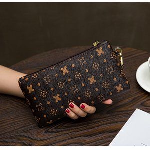 Black printed wallet size 21x11